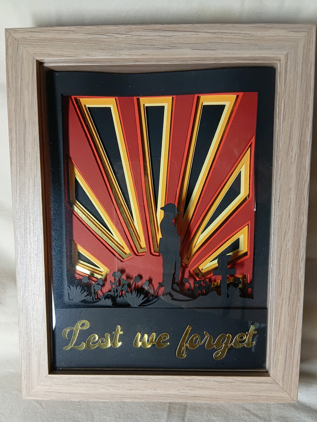 ANZAC Day Shadow Box – 20cm x 15cm