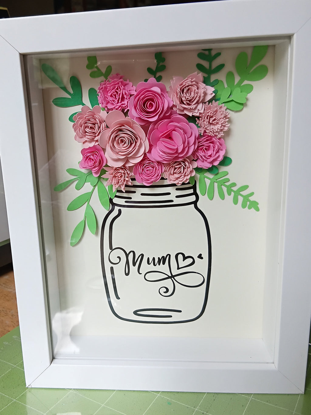 Mum Rolled Flower Shadow Box – 20cm x 15cm